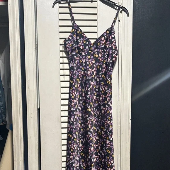 Emerald Sundae Purple Floral Camisole - Picture 3 of 4